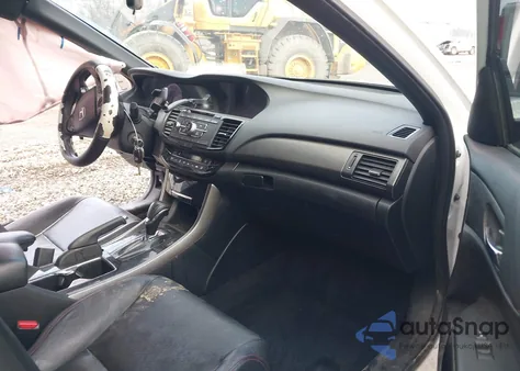 2017 Honda Accord Sport Se z USA, uszkodzony, nr VIN 1HGCR2F14HA090131